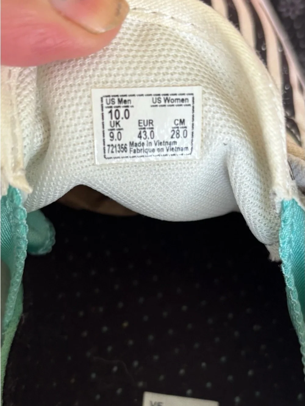 Vans ComfyCush Era sneakers in the 